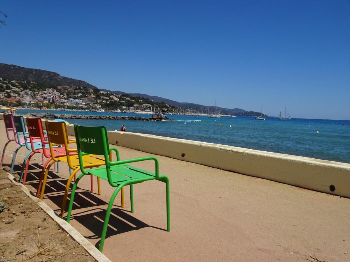 T3 150 M De La Plage, Climatisation, Piscine Et Parking Privatif - เลอลาวองดูว์ ภายนอก รูปภาพ